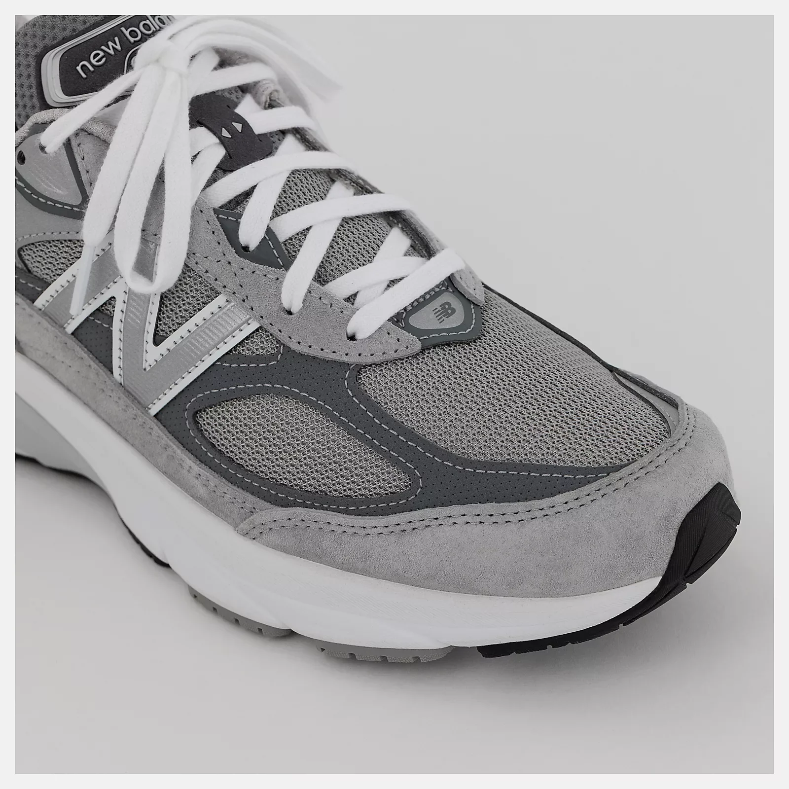 990v6 - Image 6