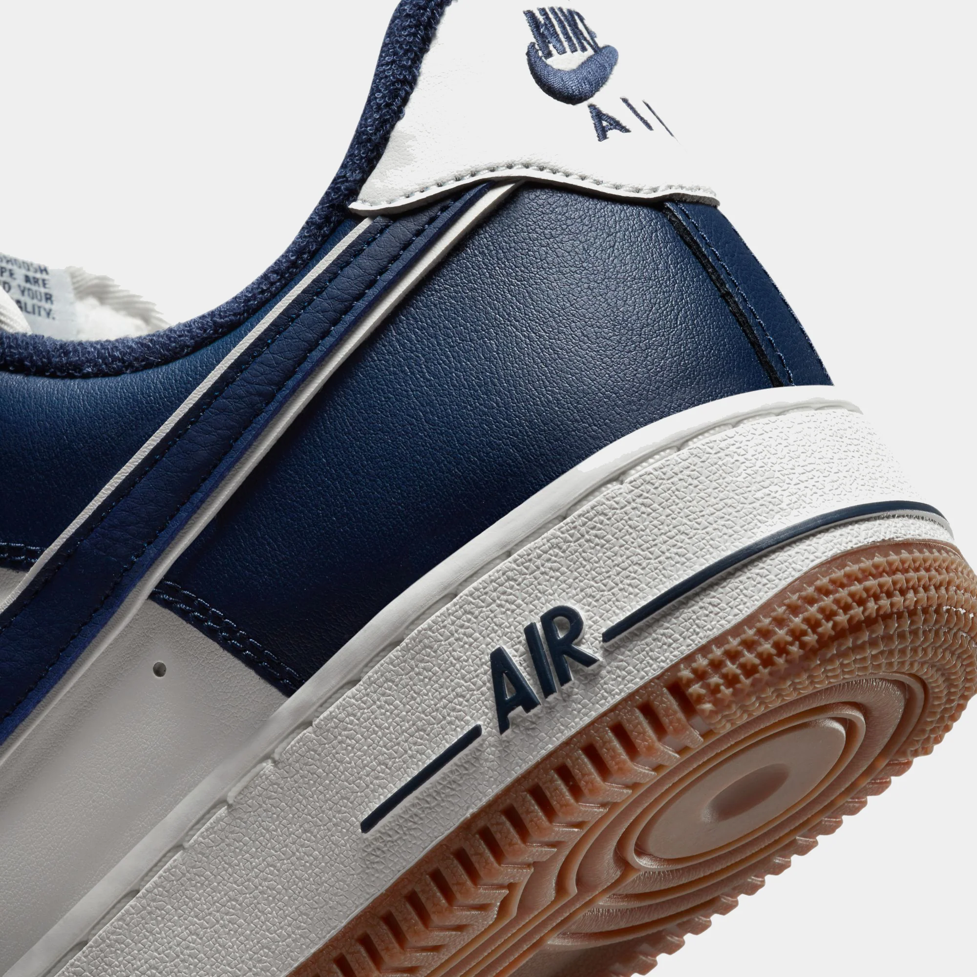 Air Force 1 '07 LV8 - Image 8