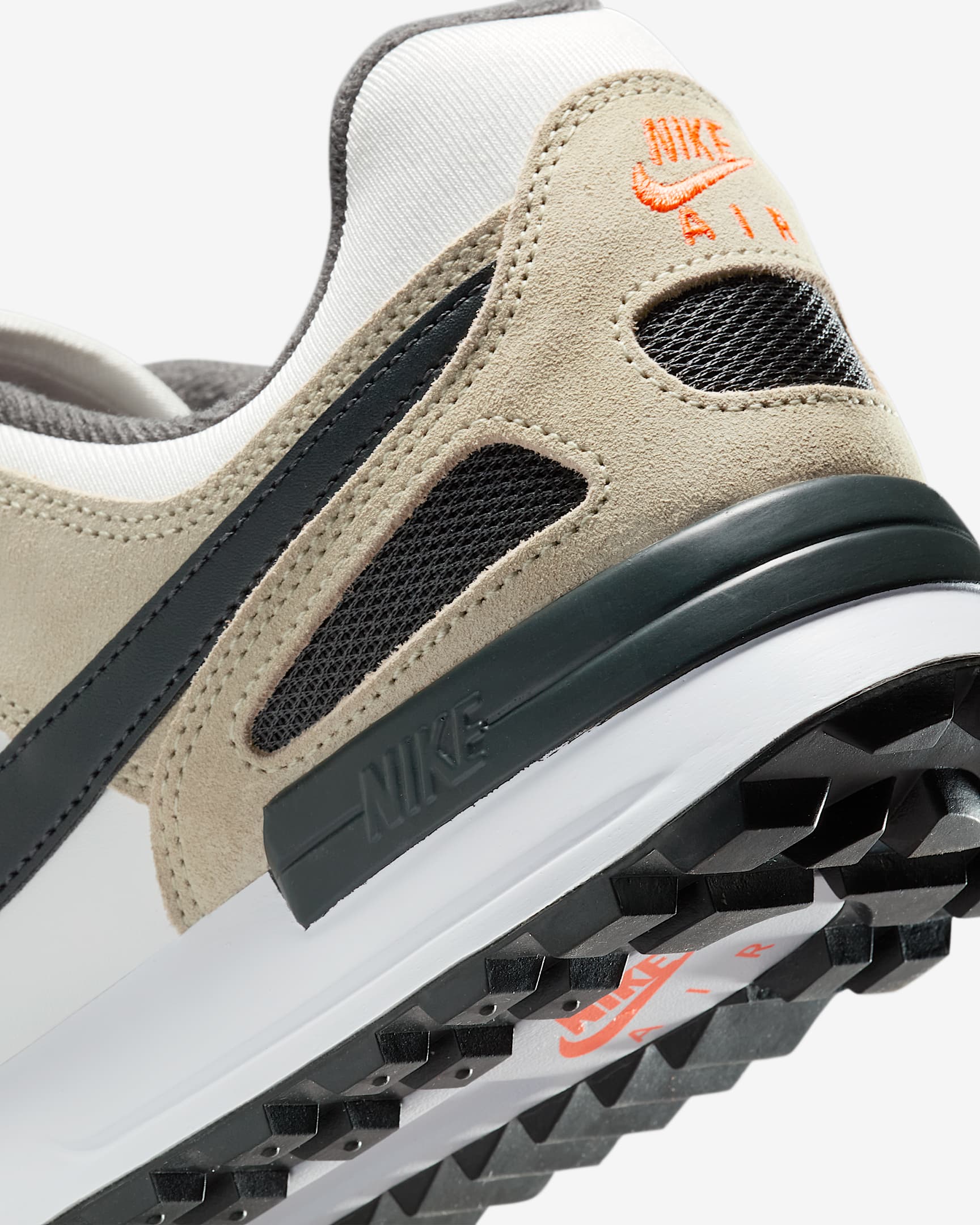 Air Pegasus 89' G - Image 40