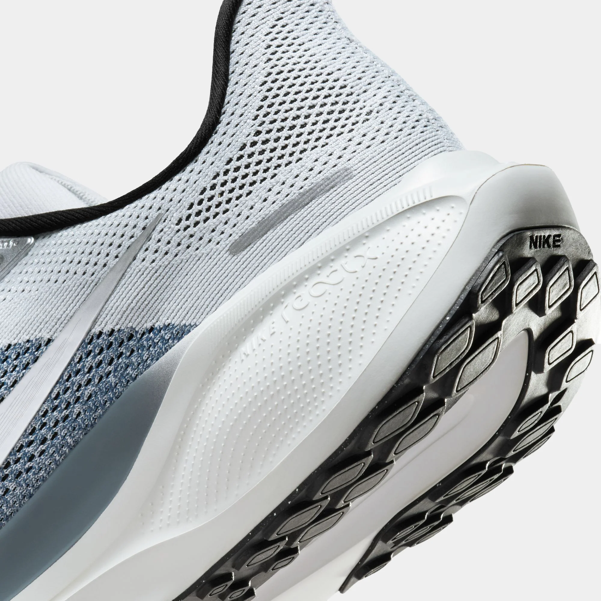 Air Zoom Pegasus 41 - Image 62