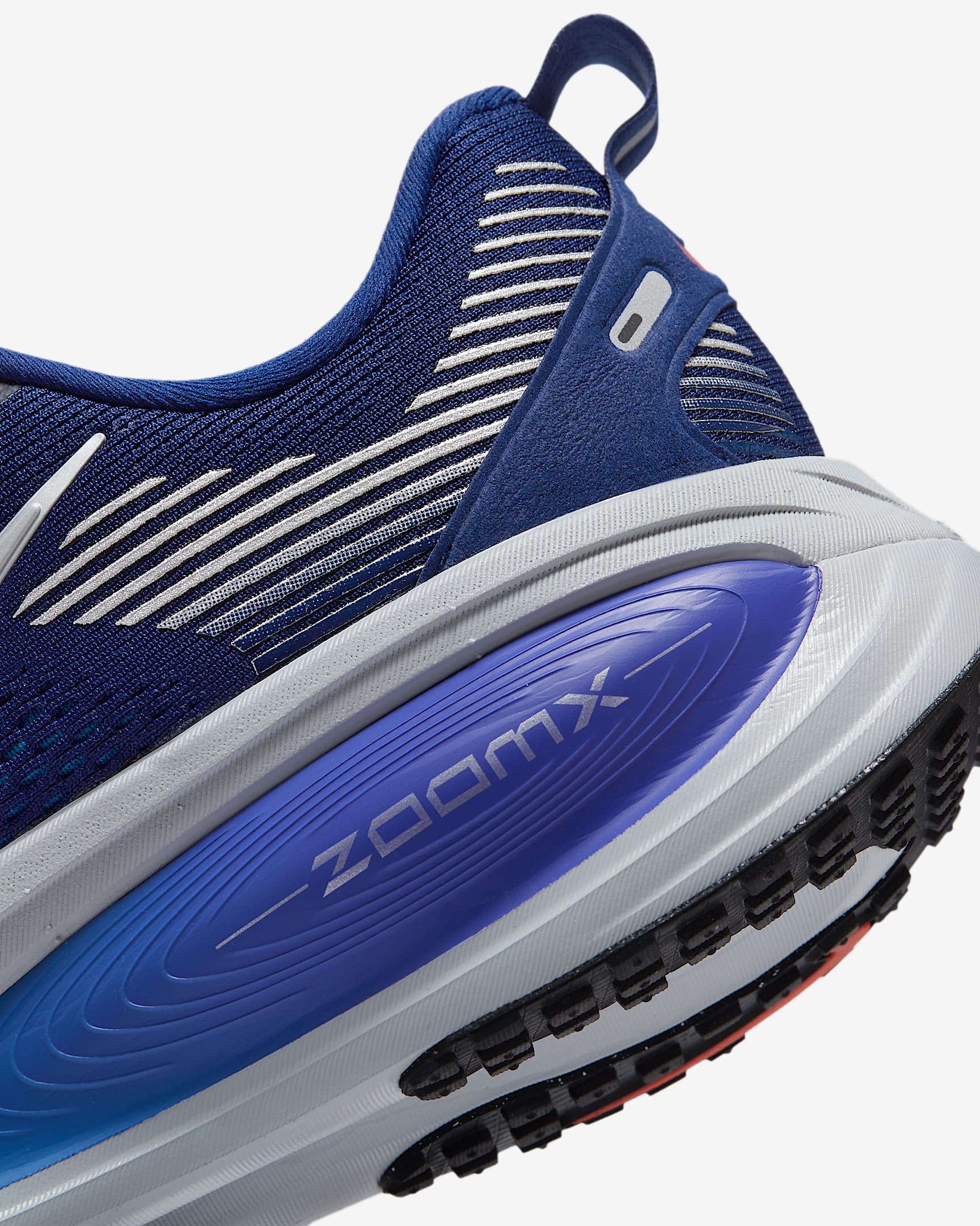 Air Zoom Vomero 18 - Image 14