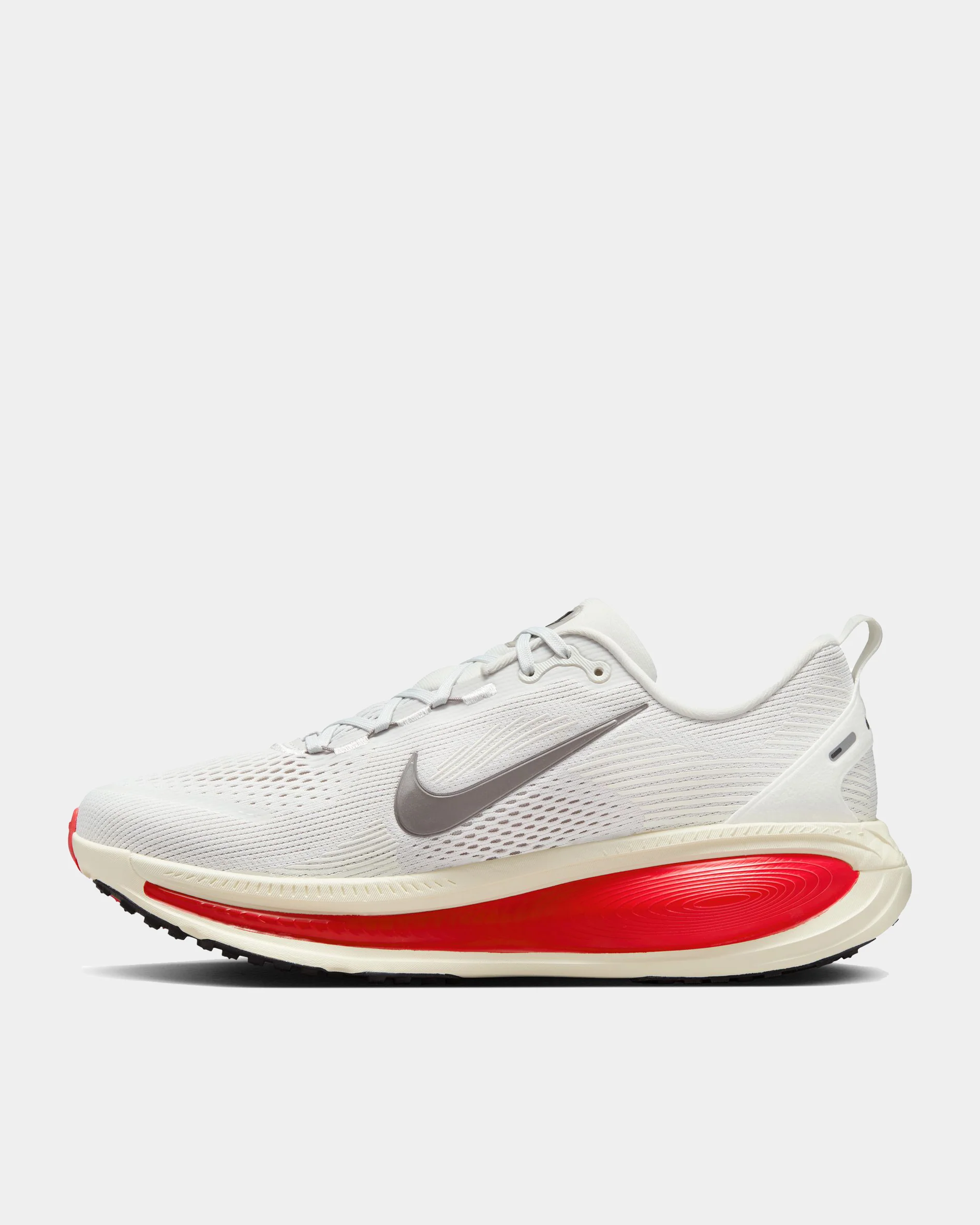 Air Zoom Vomero 18 - Image 17