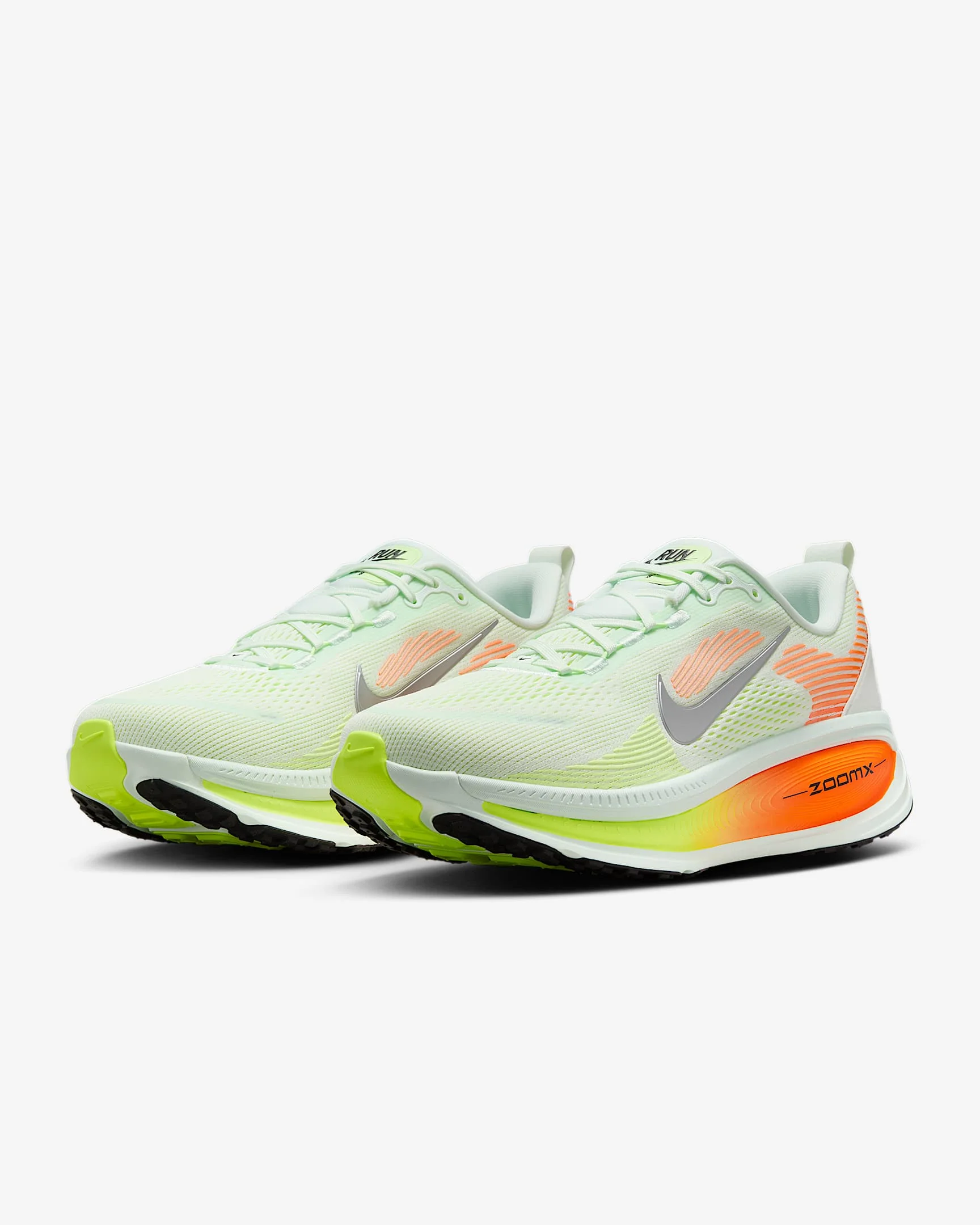 Air Zoom Vomero 18 - Image 23