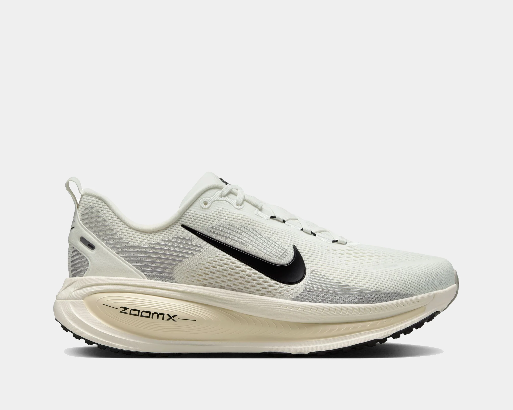 Air Zoom Vomero 18 - Image 36