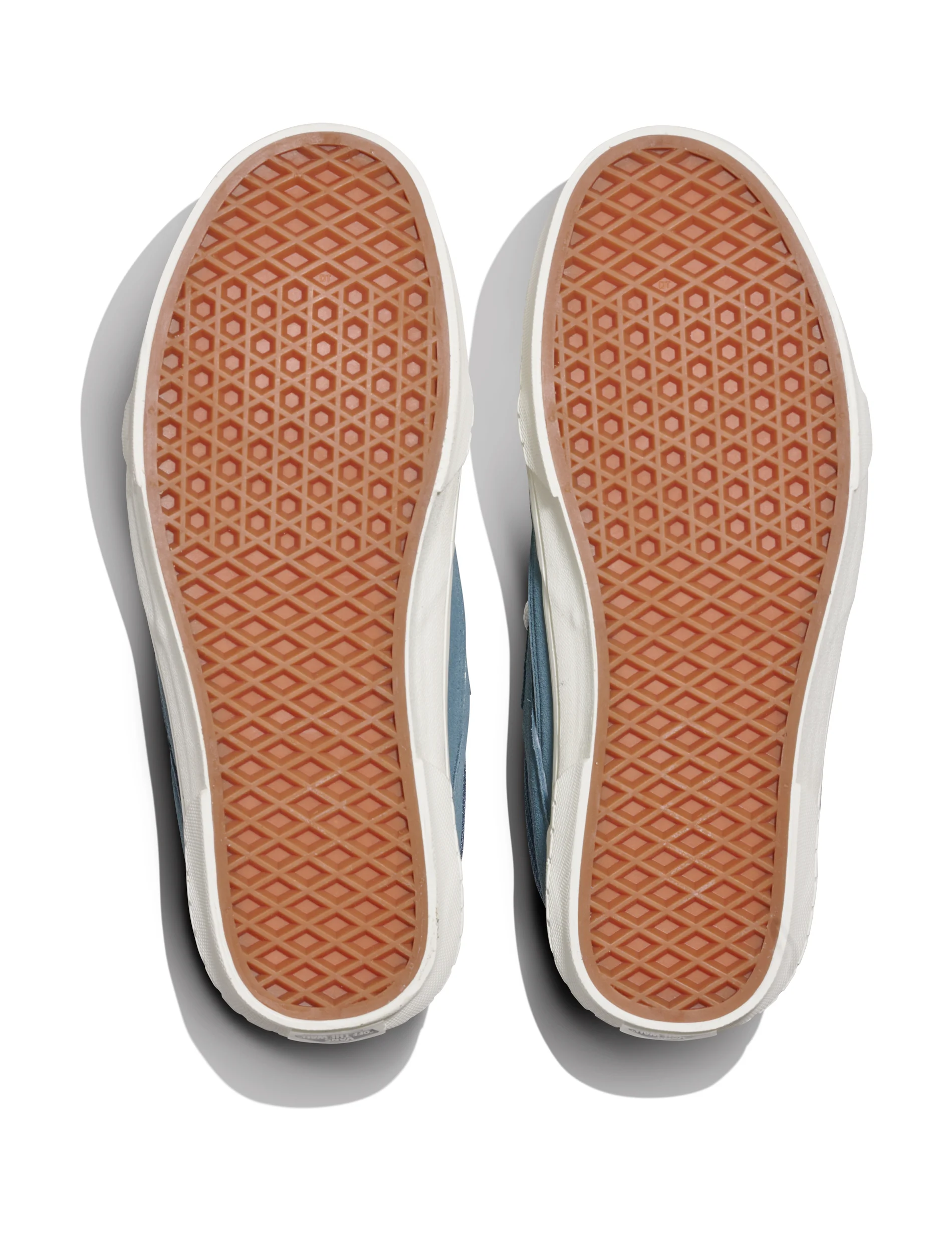 Colson - Image 5