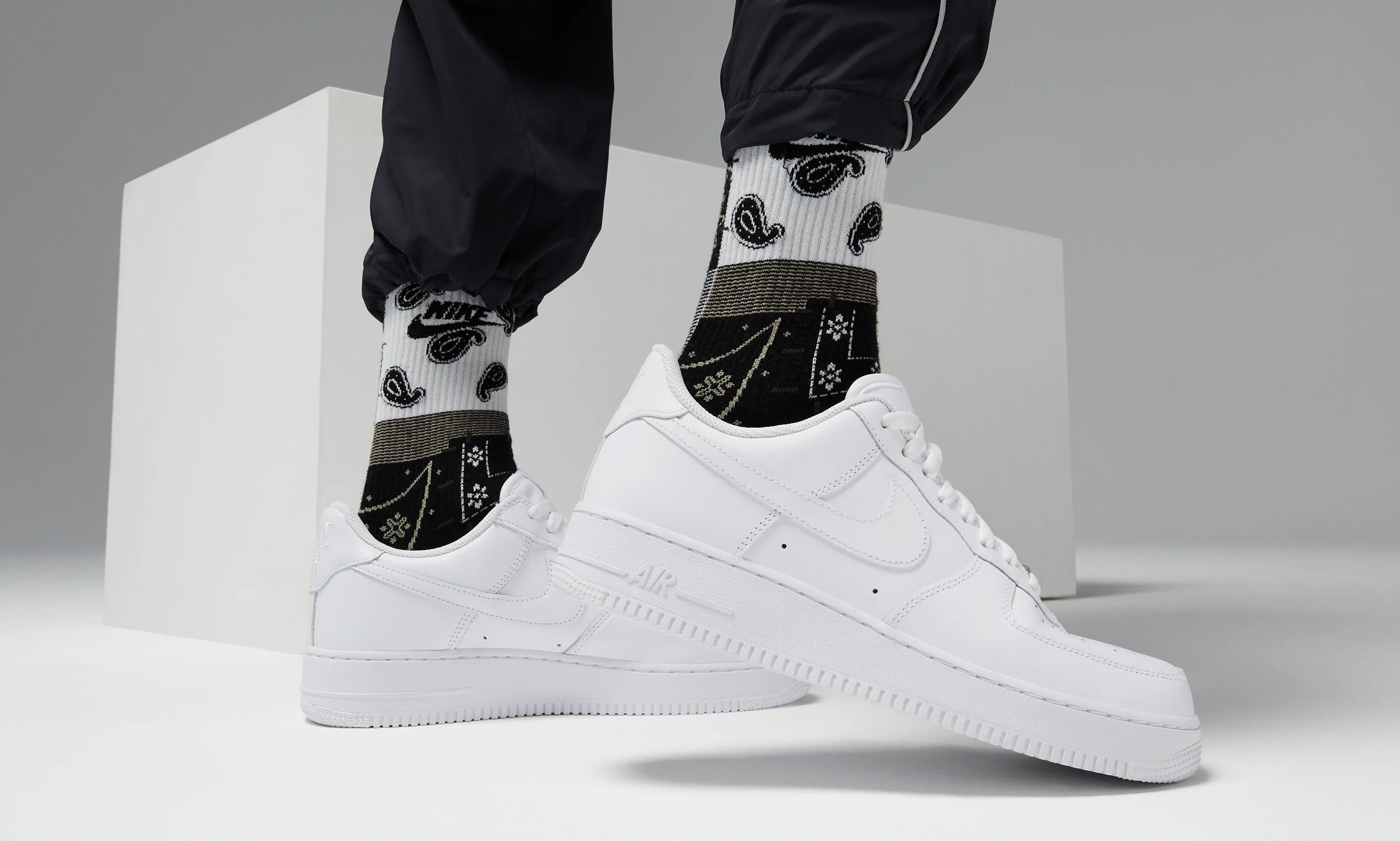 Air Force 1 '07 - Image 11
