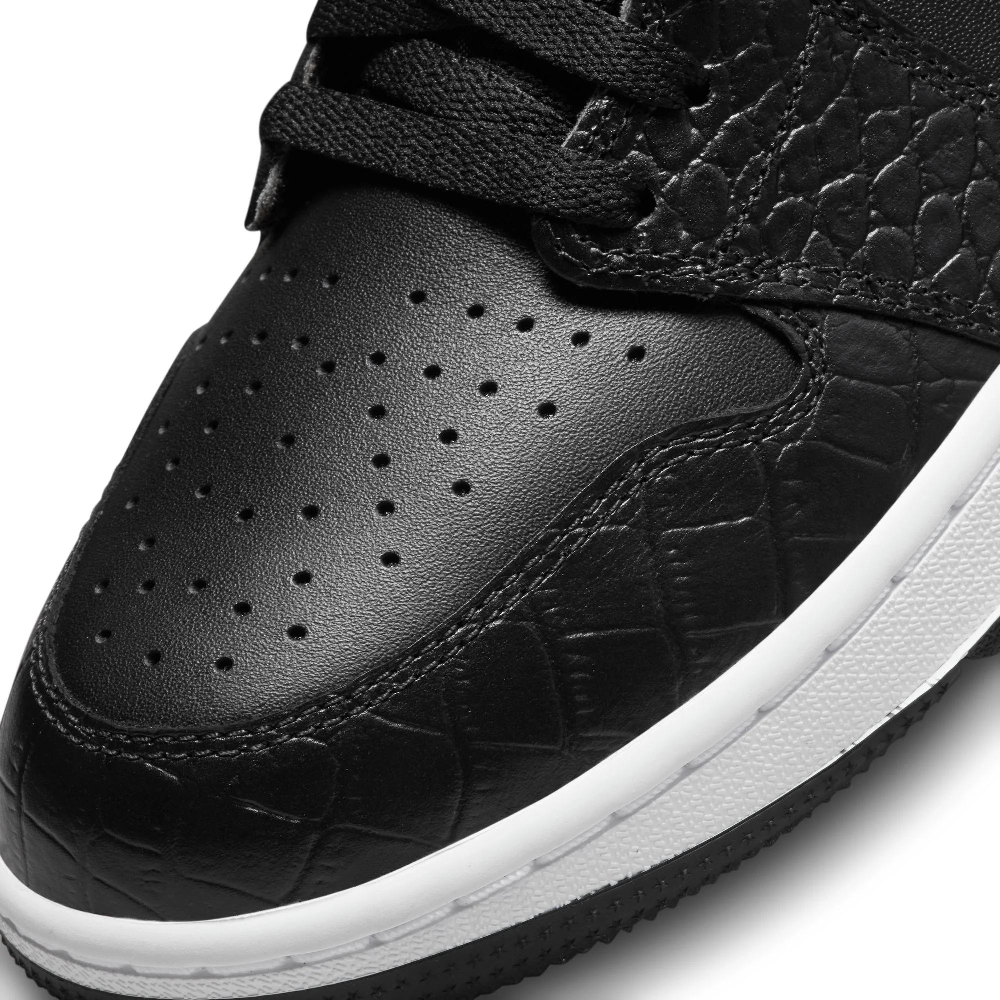 Air Jordan 1 Low G - Image 64