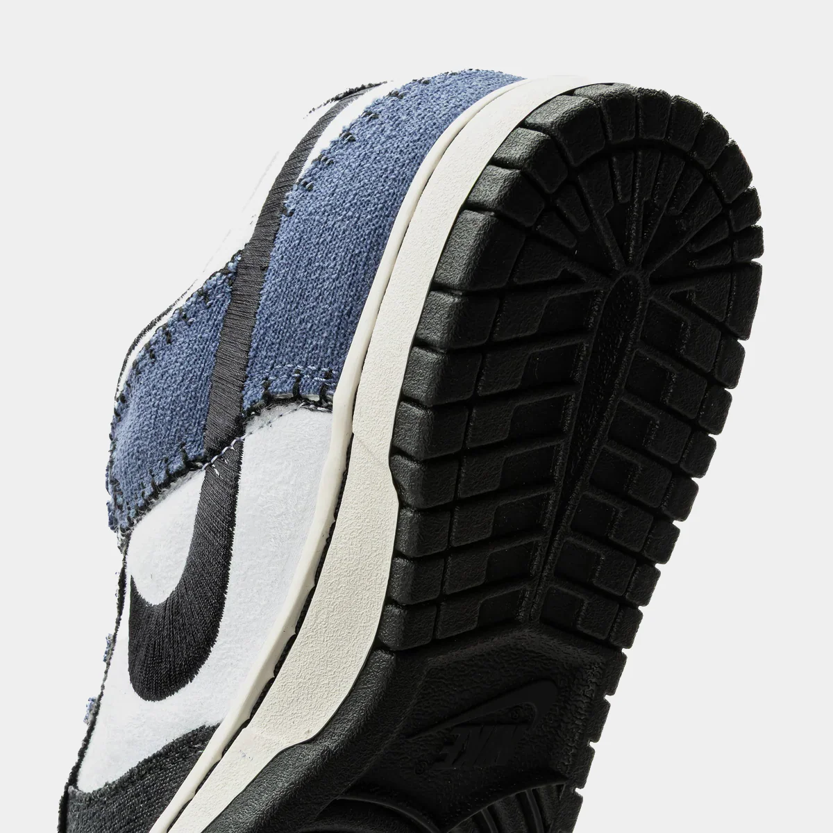 Dunk Low Retro - Image 4
