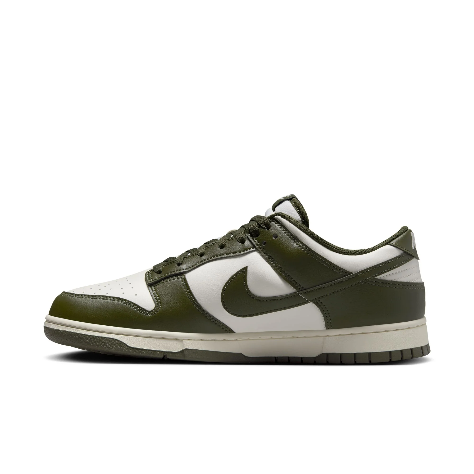 Dunk Low Retro - Image 13