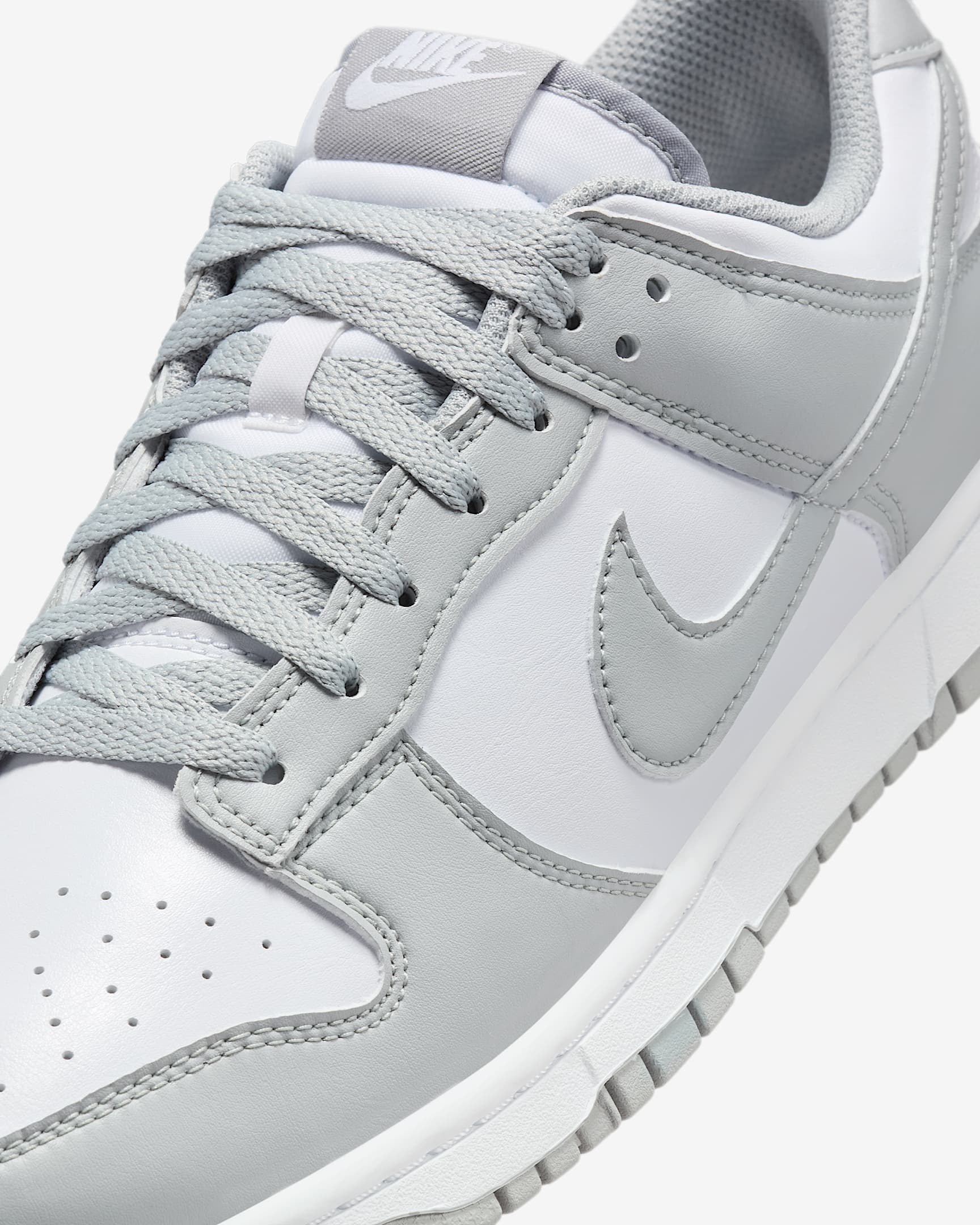 Dunk Low Retro - Image 35
