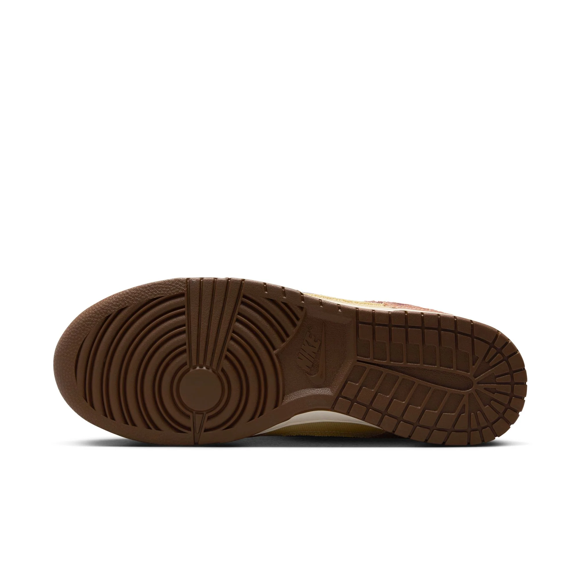 Dunk Low Retro SE - Image 15