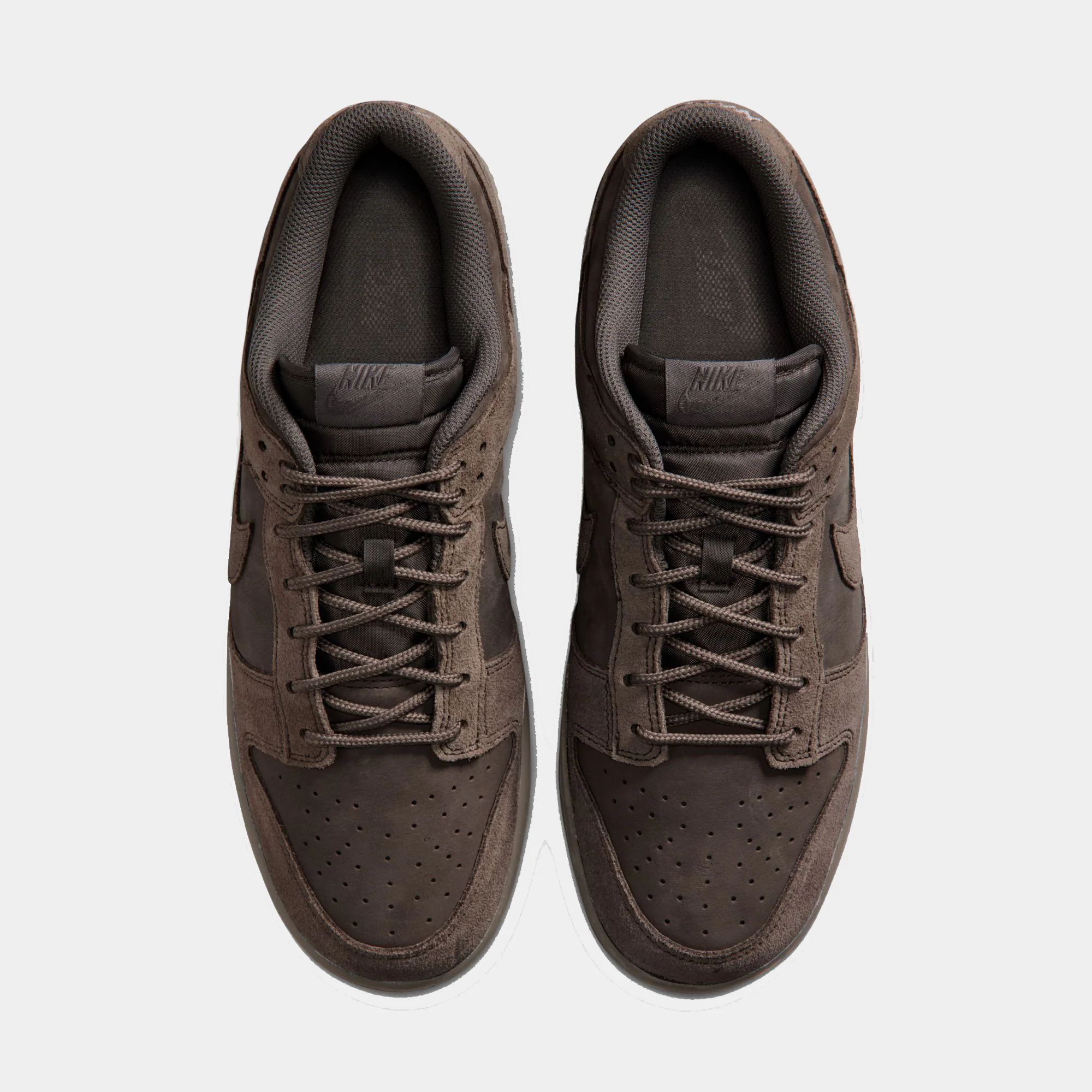 Dunk Low Retro SE - Image 20