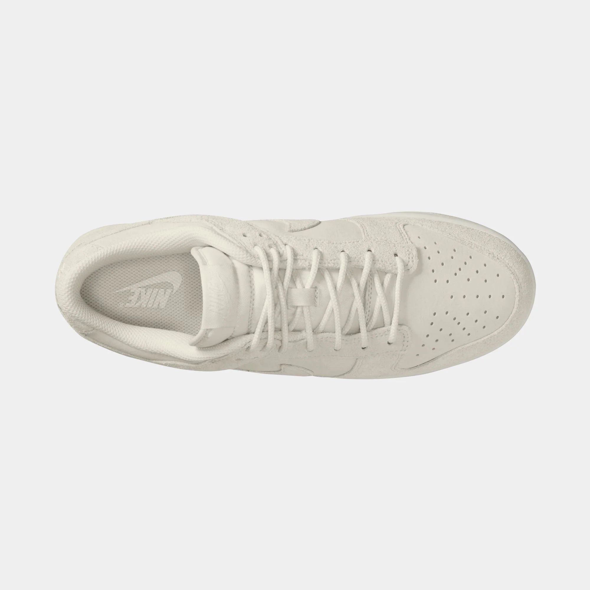 Dunk Low Retro SE - Image 32