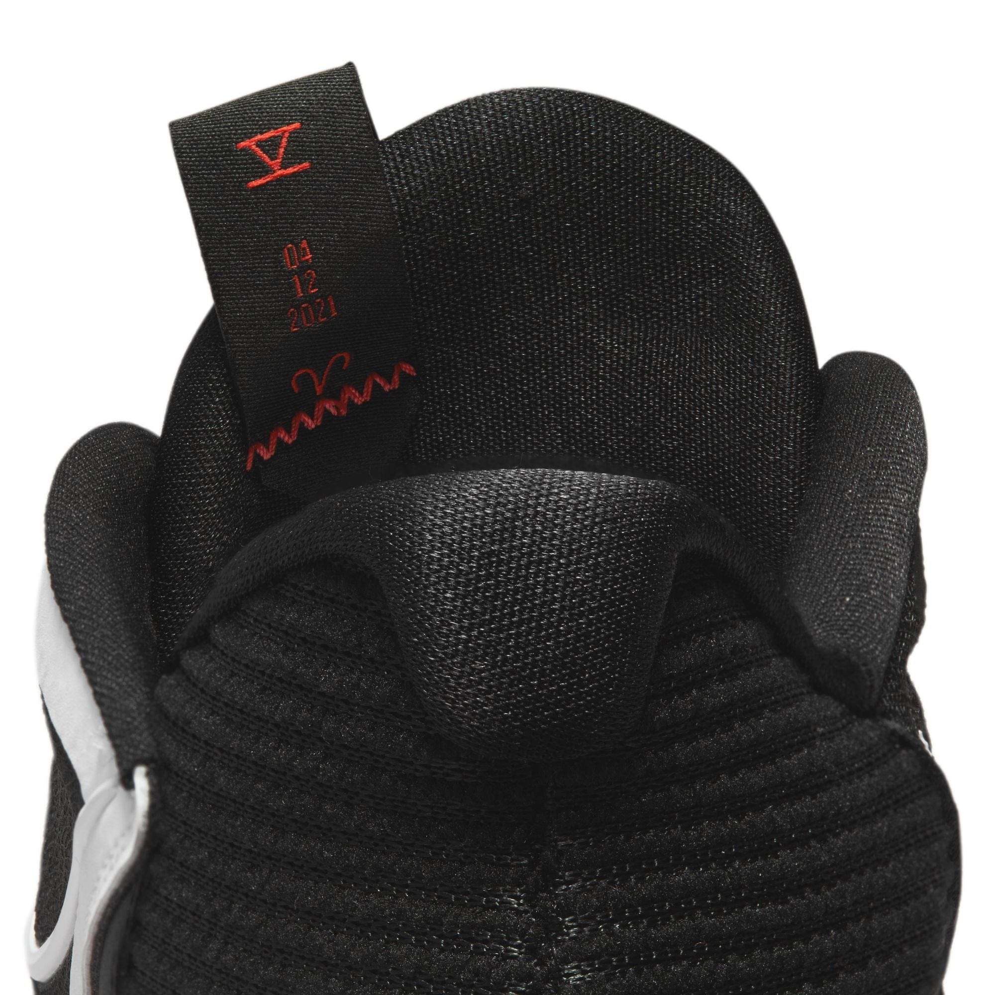 Kyrie Low 5 - Image 9