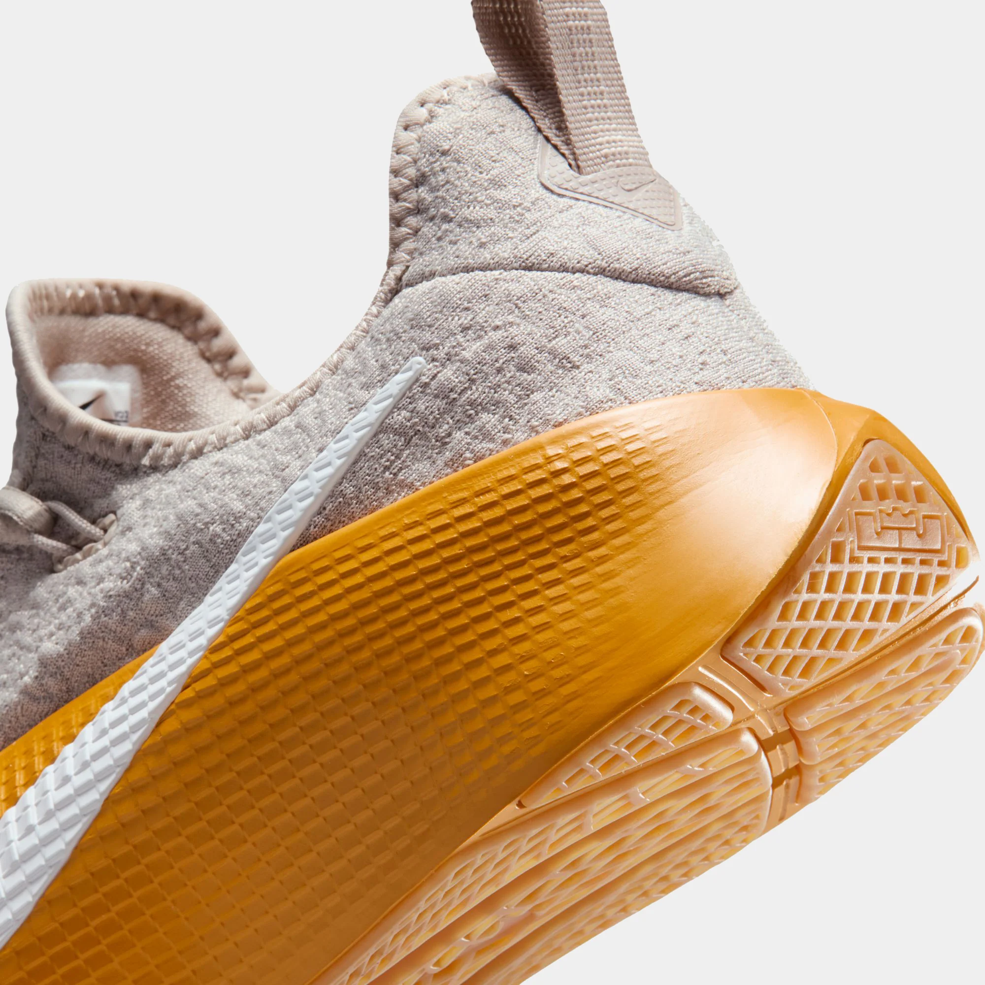 LeBron TR 1 - Image 50