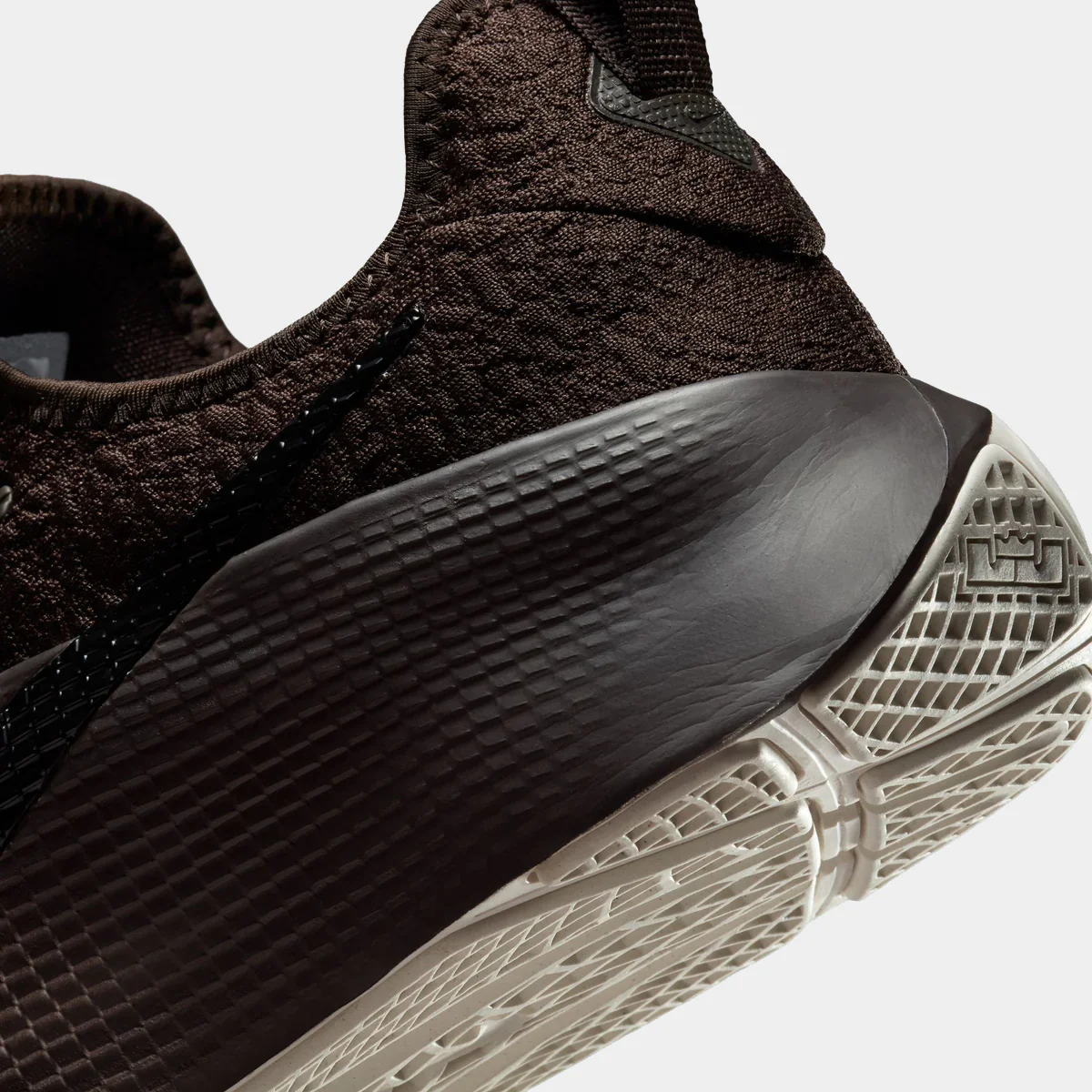 LeBron TR 1 - Image 7