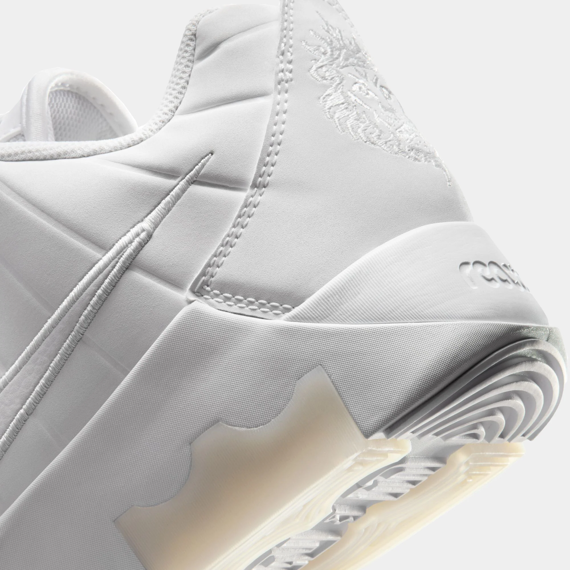 LeBron Witness IX - Image 26