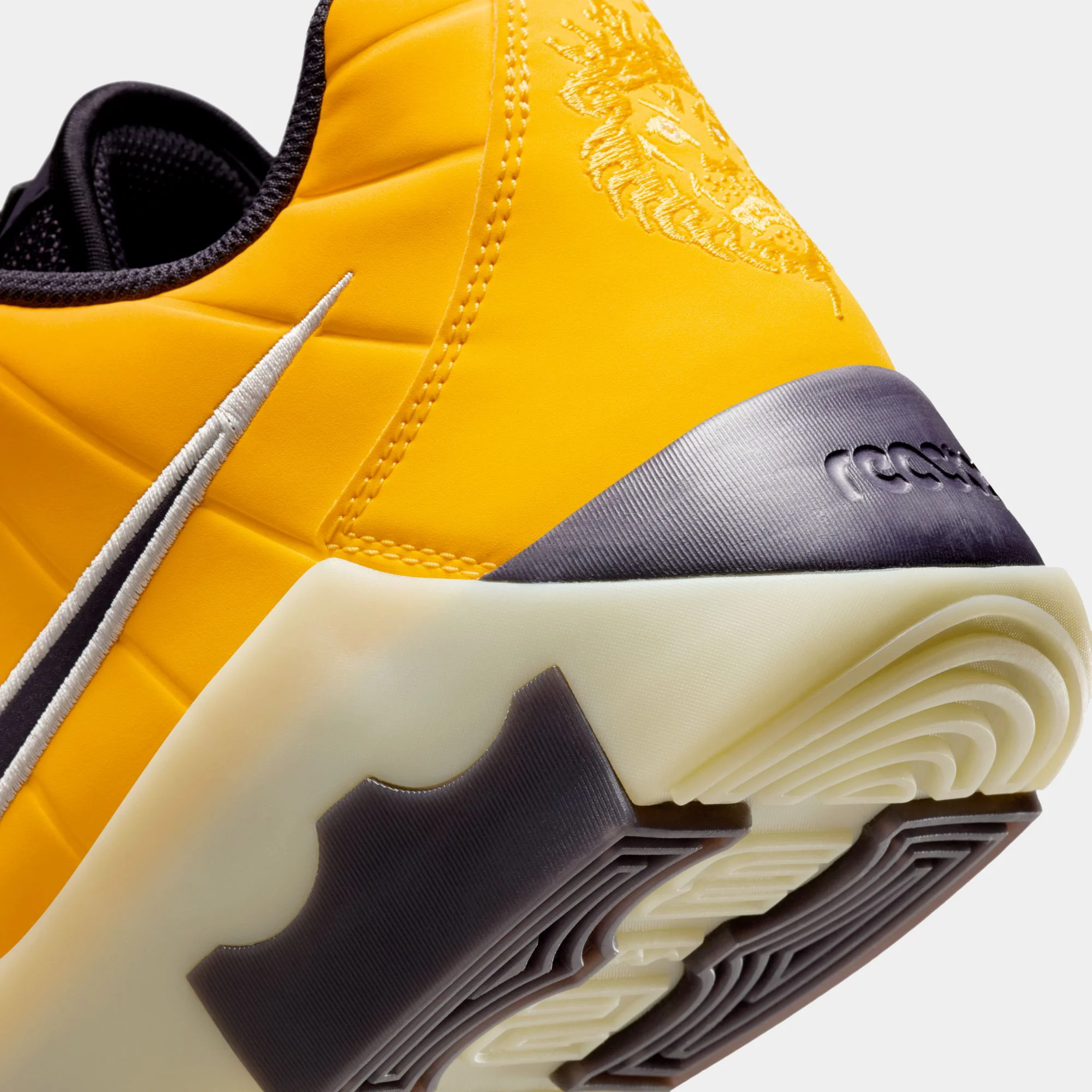 LeBron Witness IX - Image 38