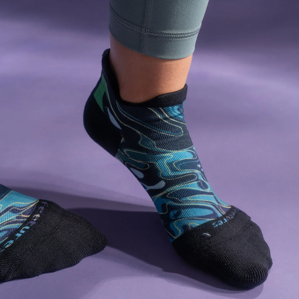 Limited Edition Elite Light Cushion No Show Tab Socks - Image 4