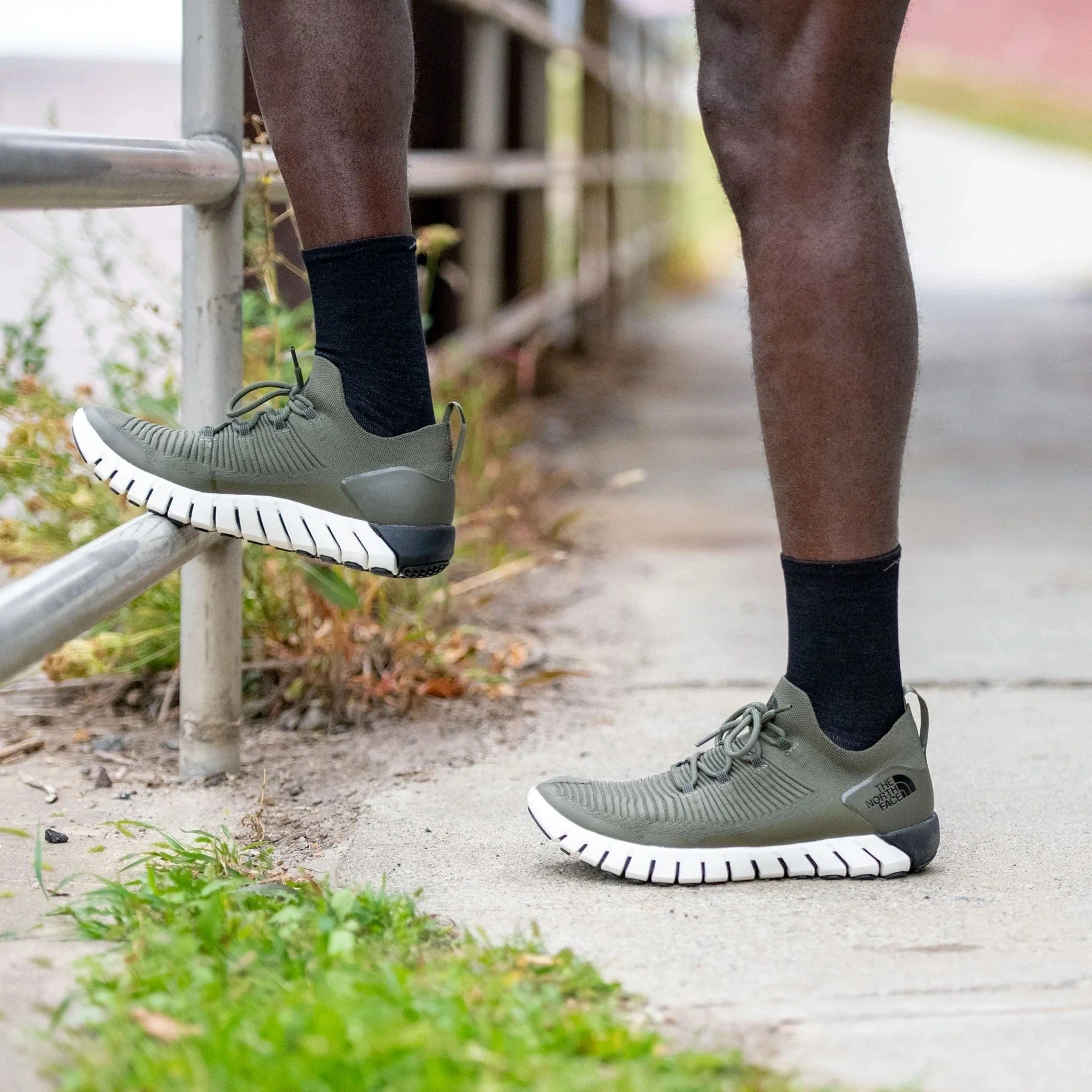 Micro Crew Ultra-Lightweight Running Sock - Image 3