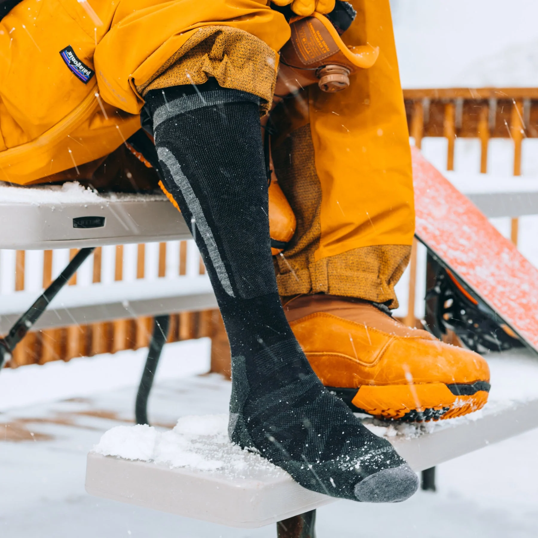 Edge Over-the-Calf Midweight Ski & Snowboard Socks - Image 2