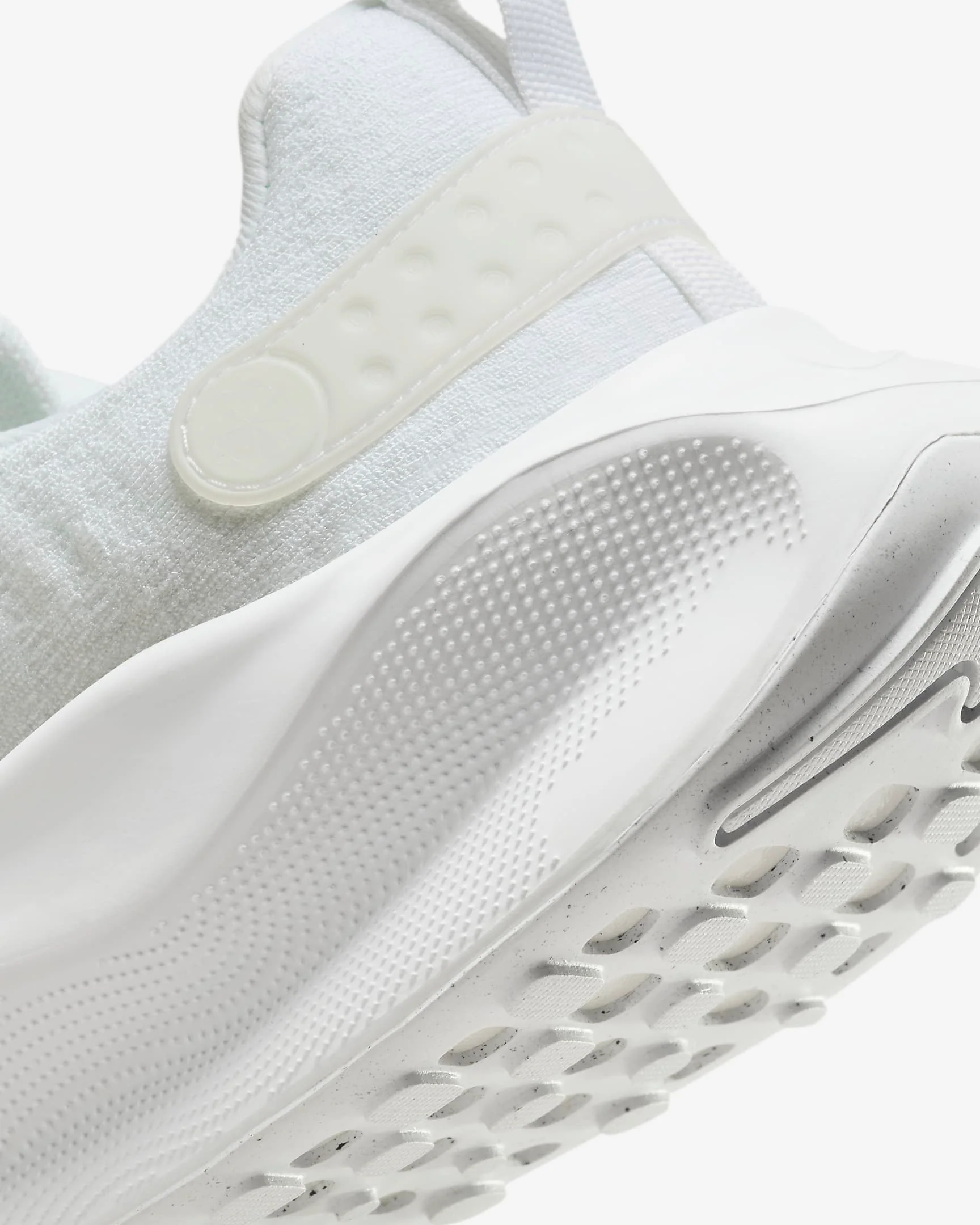 React Infinity Run 4 - Image 16