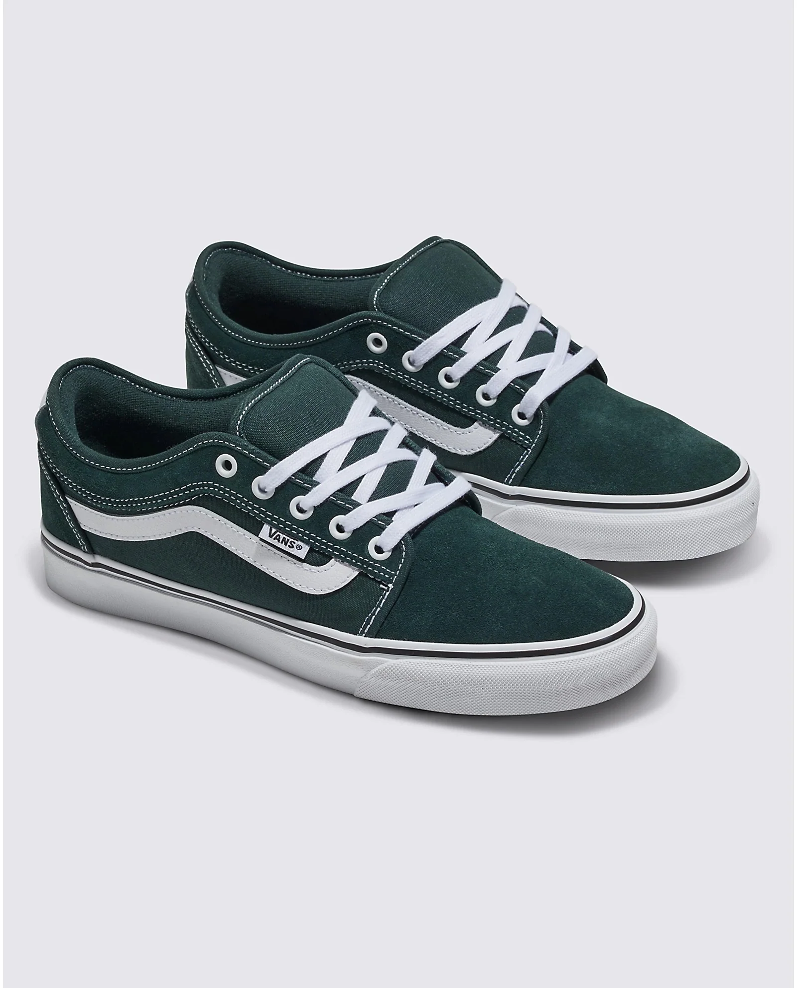 Skate Chukka Low Sidestripe - Image 12