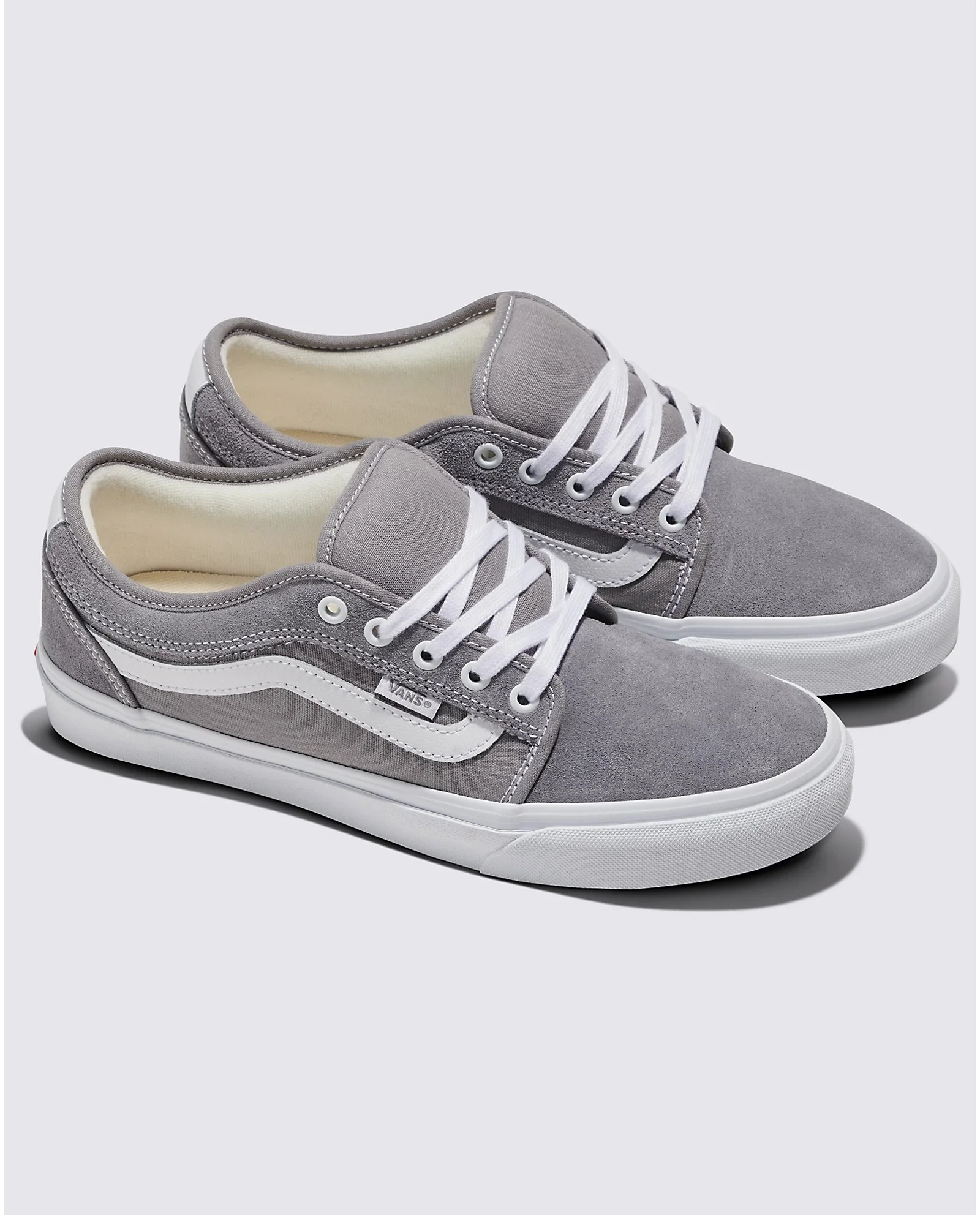 Skate Chukka Low Sidestripe - Image 2