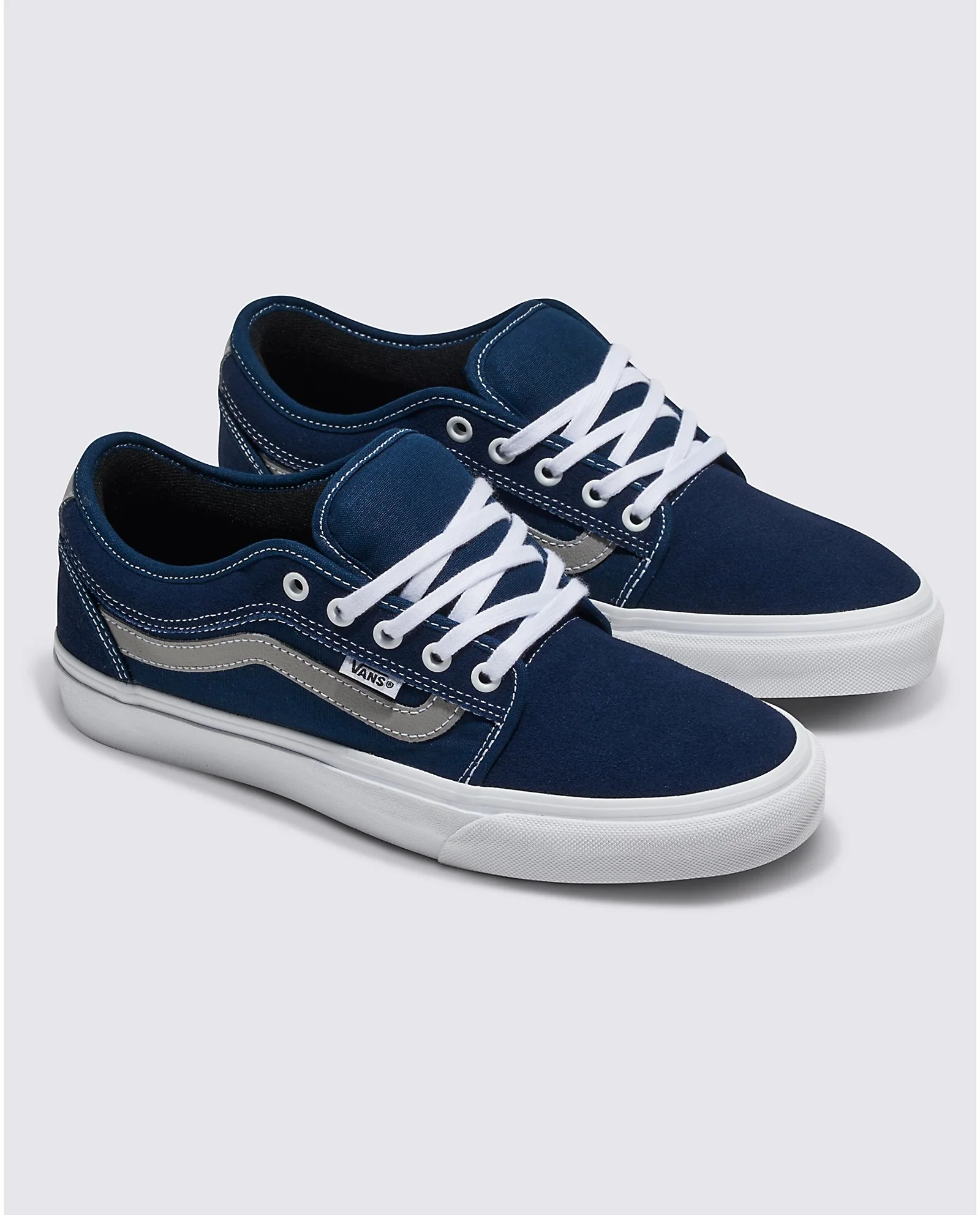 Skate Chukka Low Sidestripe - Image 7