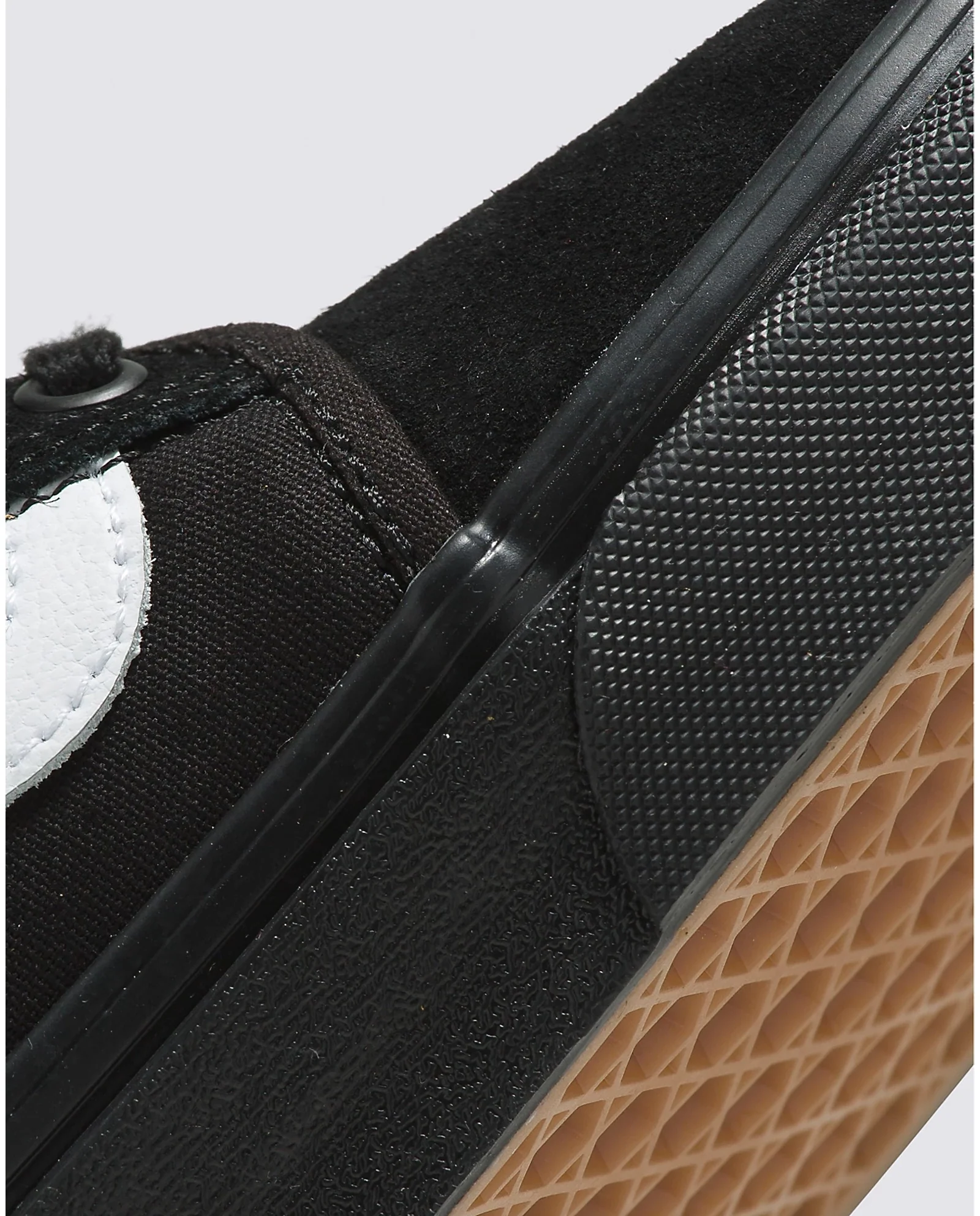 Skate Chukka Low Sidestripe Core - Image 4