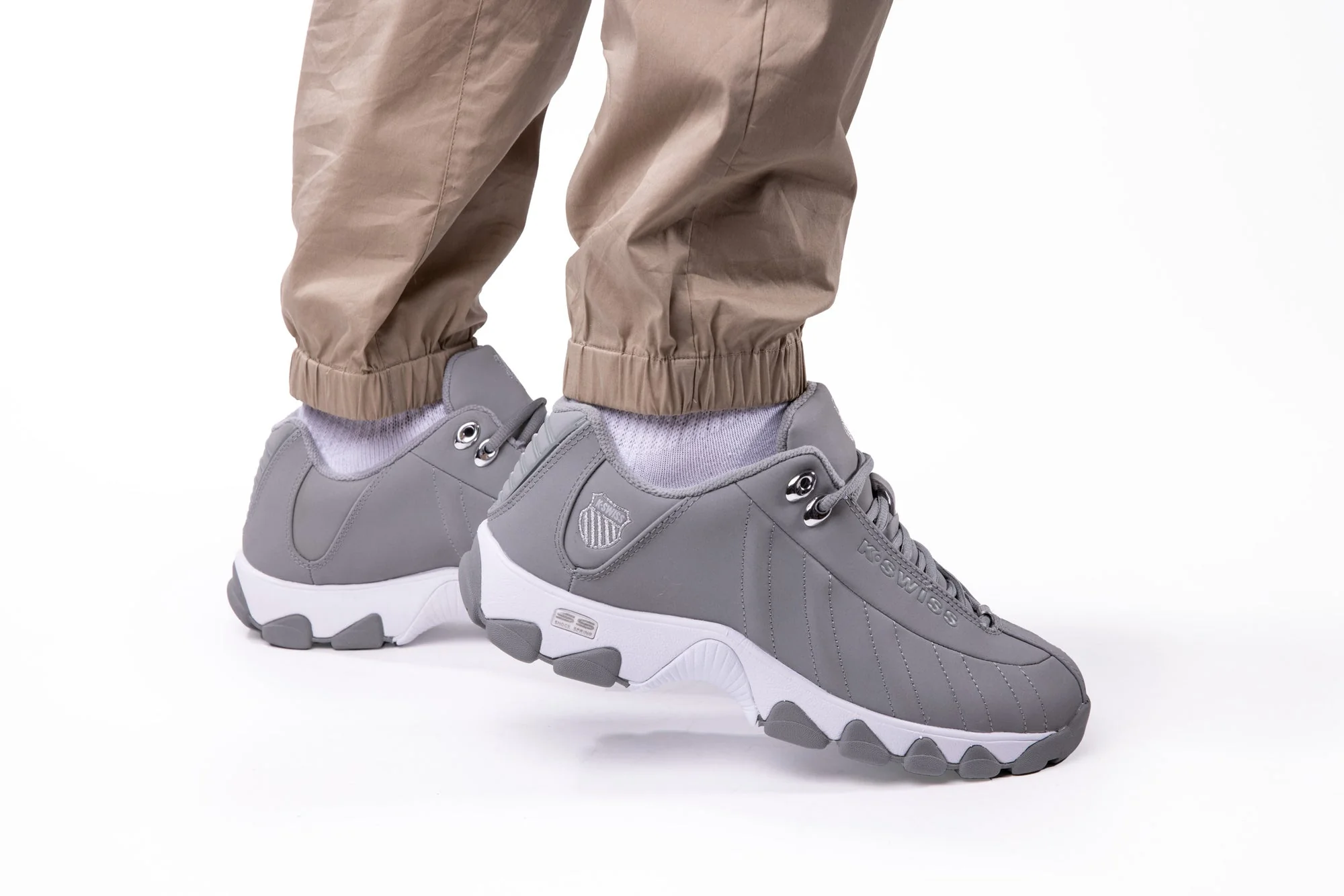 ST329 CMF - Image 24