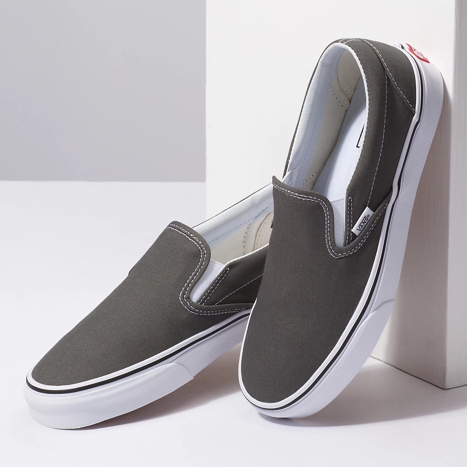 Classic Slip On - Image 3